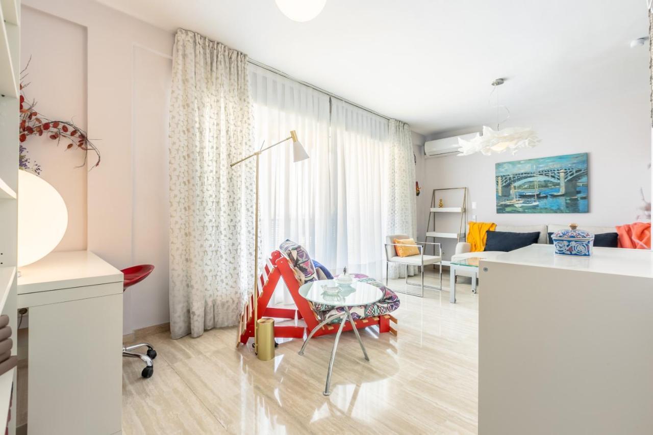 세비야 Apartamento Desde El Cielo De Triana 아파트 외부 사진