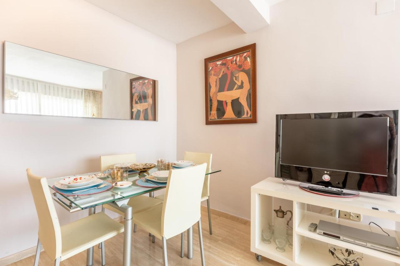 세비야 Apartamento Desde El Cielo De Triana 아파트 외부 사진